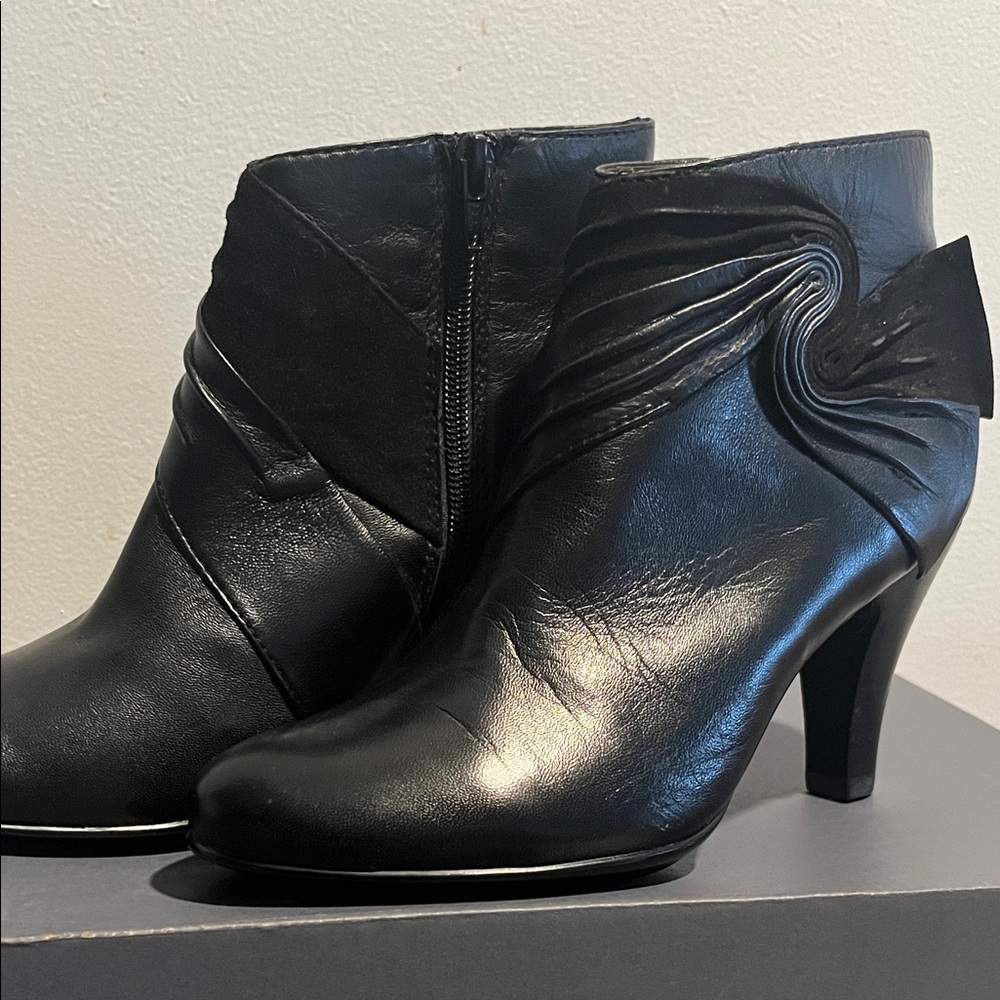 Elegant Black Leather Ankle Boots